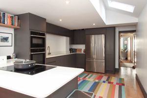 Photo 16- click for photo gallery